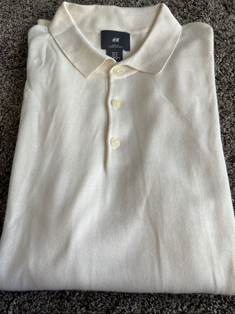H&M Cream Men's Polo light weight sweater/Shirt - Short Sleeve Button Placket. M